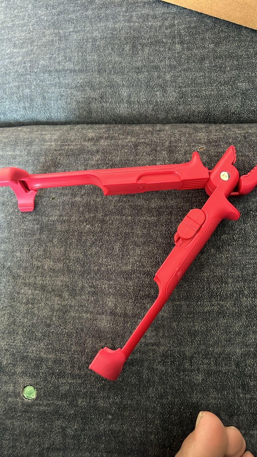 Heat-Resistant Pot & Pan Gripper Tongs – Anti-Scalding Kitchen Clip for Safe Cooking